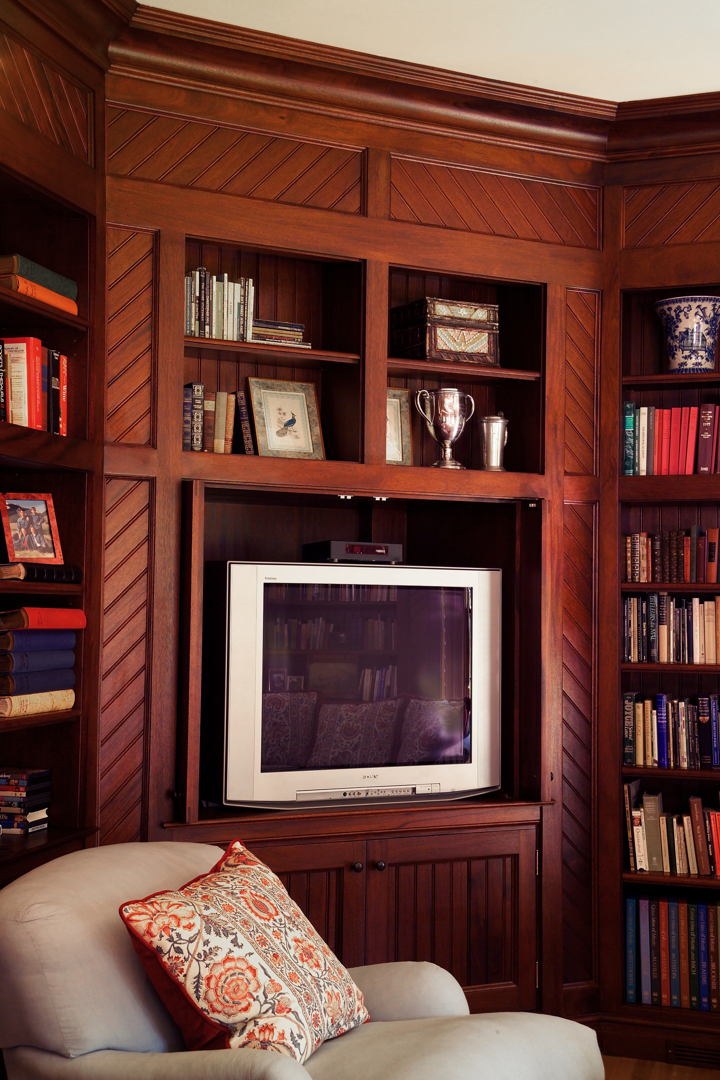 3 LIbrary addition tv cabinet.jpg