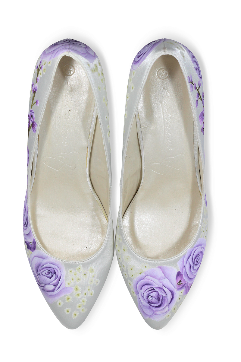 wedding shoes lilac