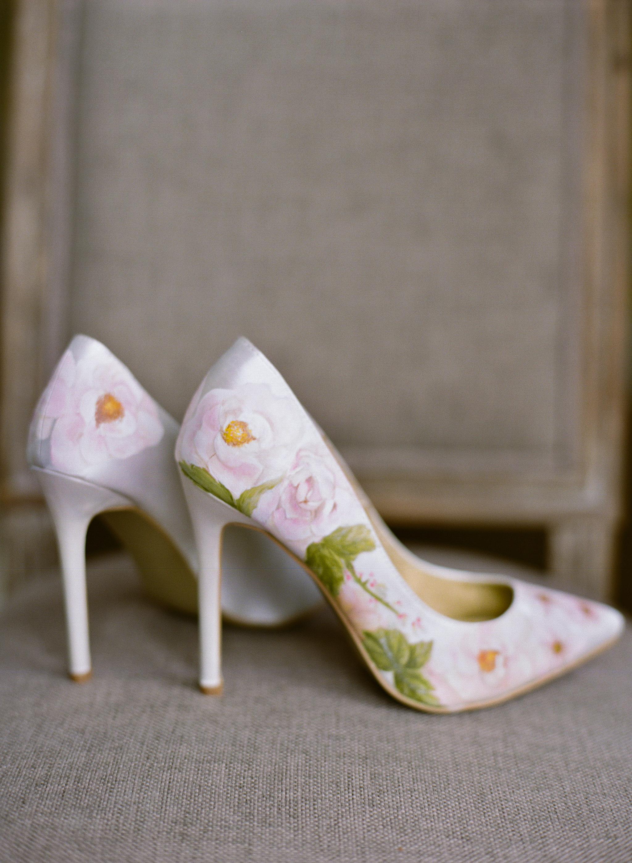Wedding Shoes Handpainted High Heels for Women Handpainted Schoenen damesschoenen Pumps Handpainted Shoes with Cherry Blossom 