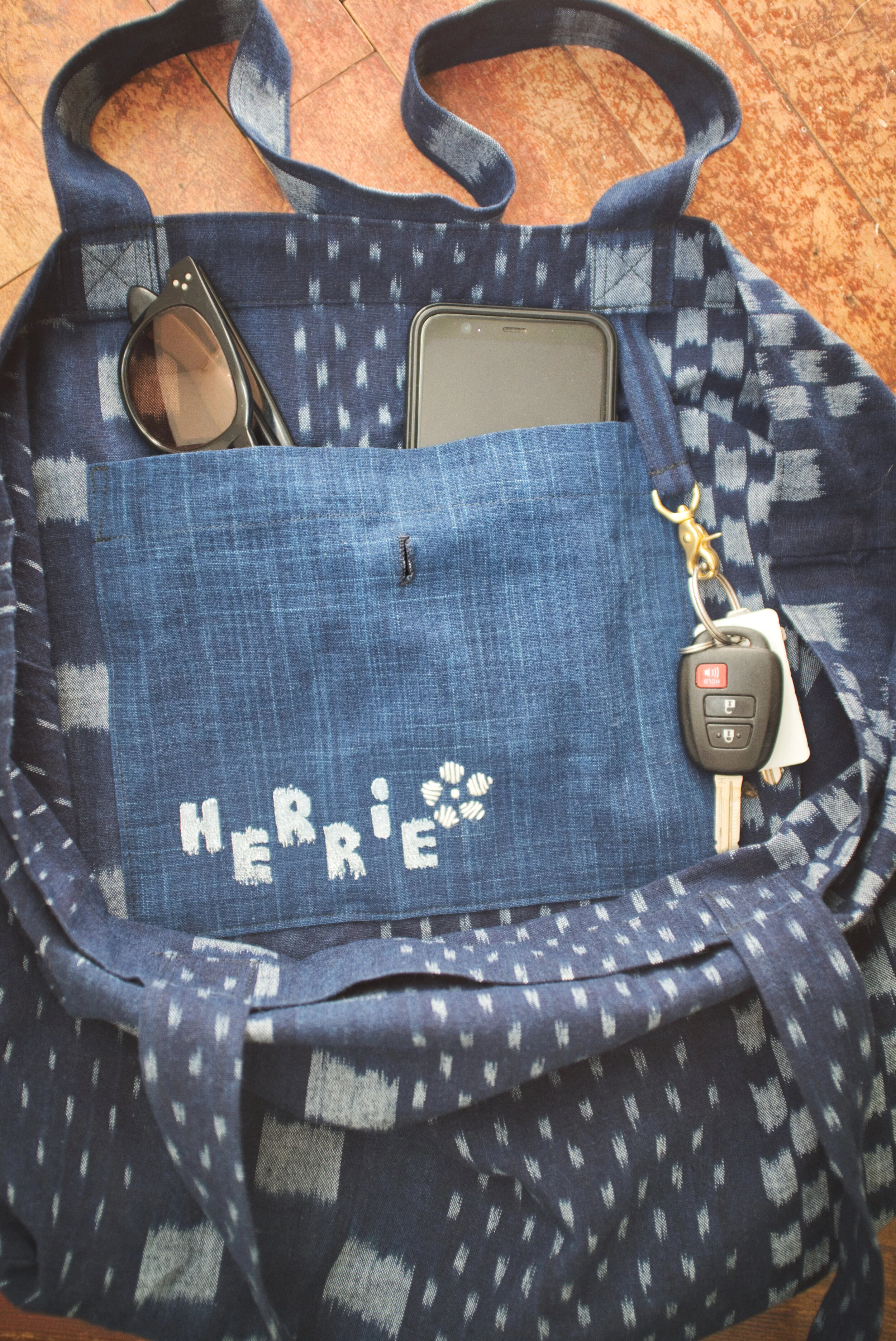 Kasuri bag interior 5.jpeg