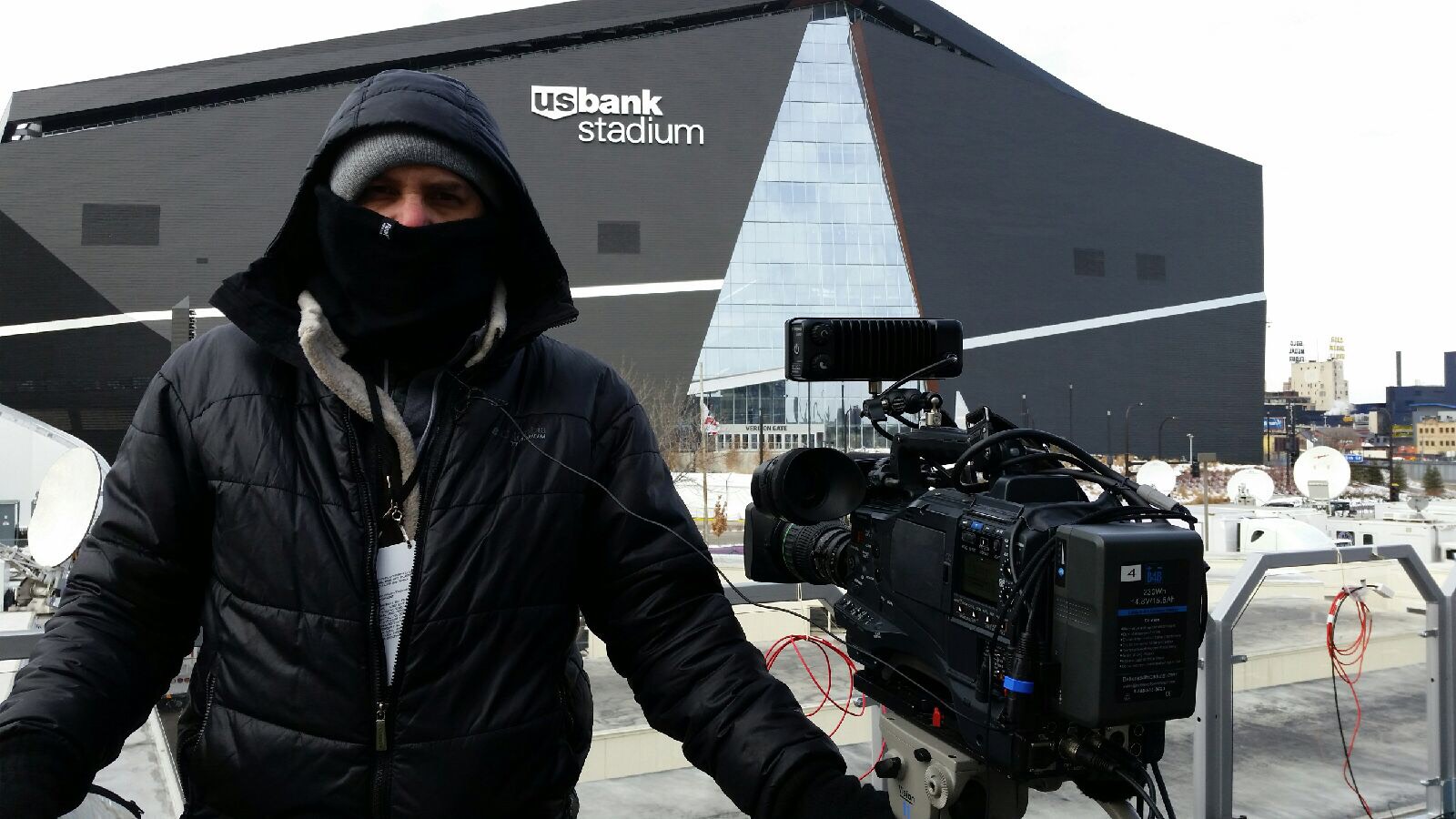 Minneapolis, MN - Filming on-top of the broadcast platform for E! News..temperature this day 0 degrees!