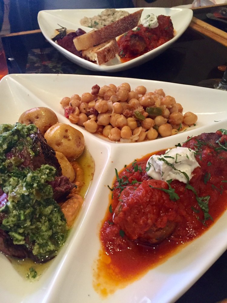 Happy Wine In The Grove: The Perfect Lunch Break