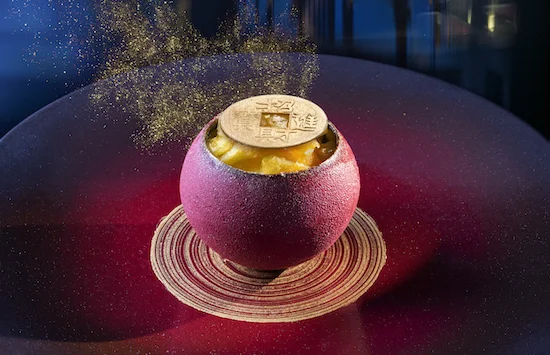 Hakkasan_WealthPot__golddust copy.jpg