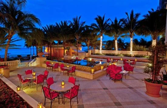 aq-by-acqualina.jpg