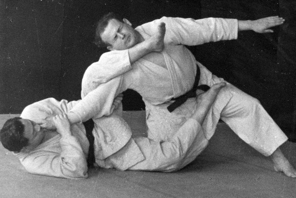 Feldenkrais practicing Judo in France in the 1930s.