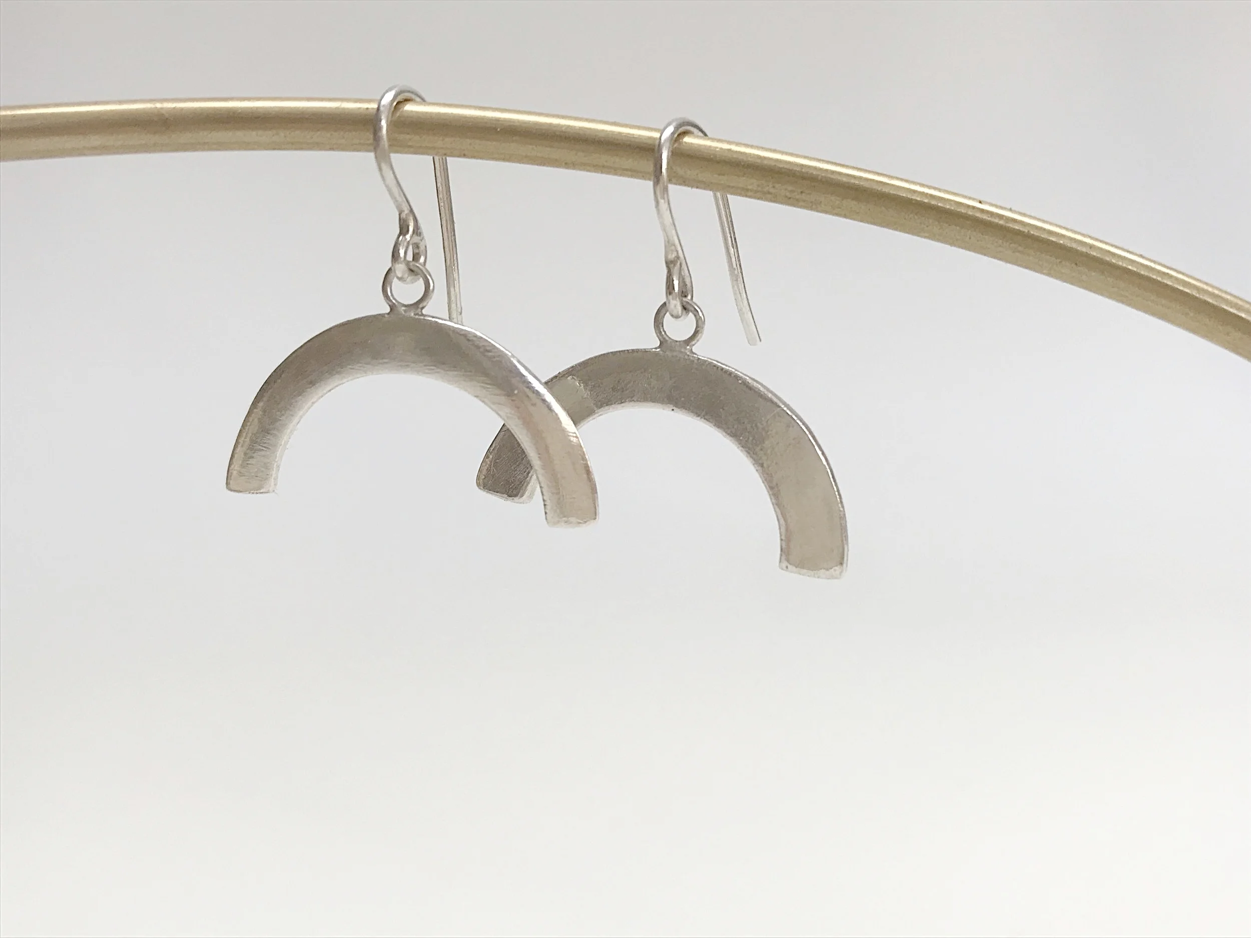 STERLING SILVER EARRING 