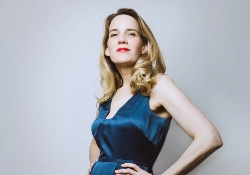 Singer/Mezzo Soprano