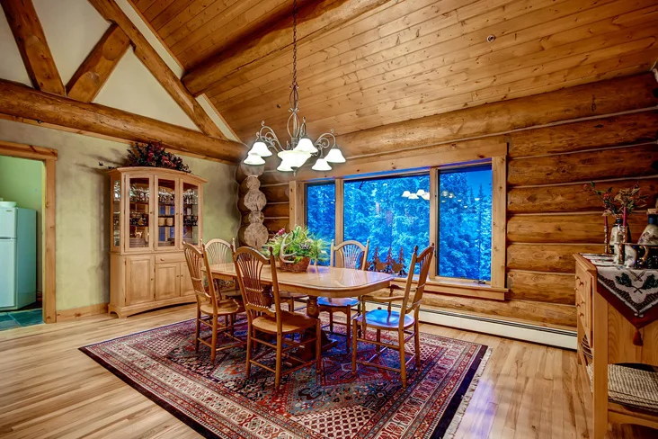 Dining-Room2.jpg