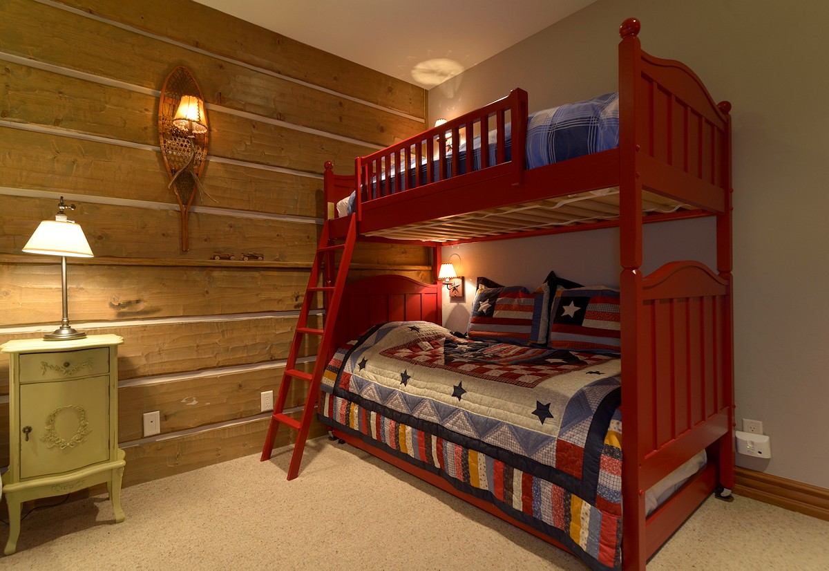 CypressLowerBunkWeb.jpg