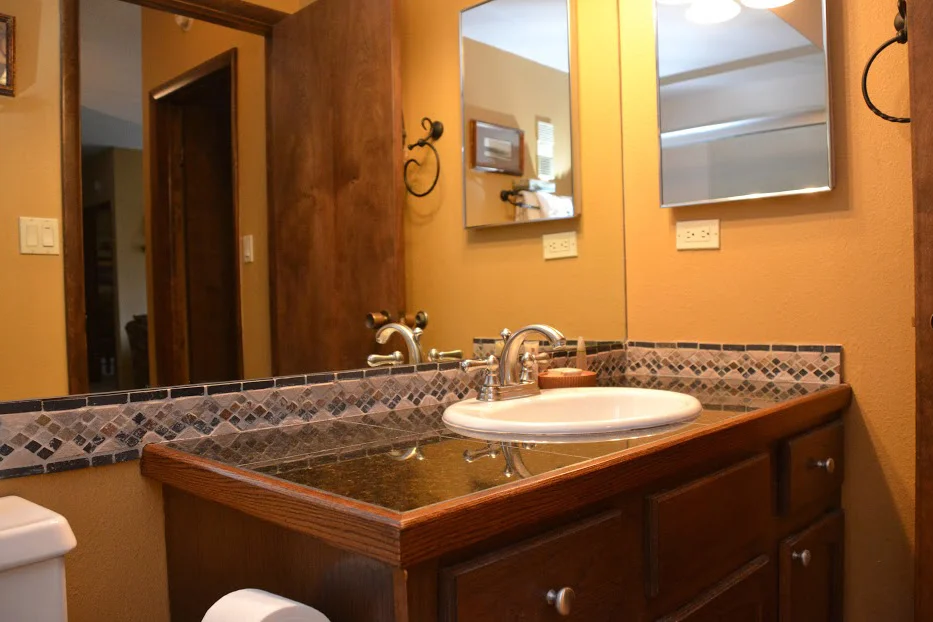 second-bathroom2-1.jpg