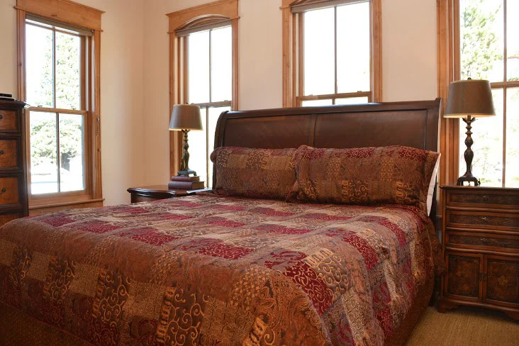 Bedroom21.jpg