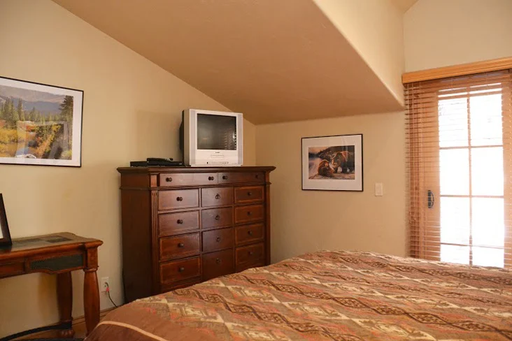 Master-Bedroom251.jpg