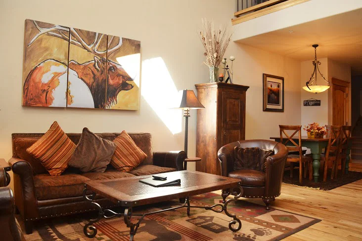 Living-Area9.jpg