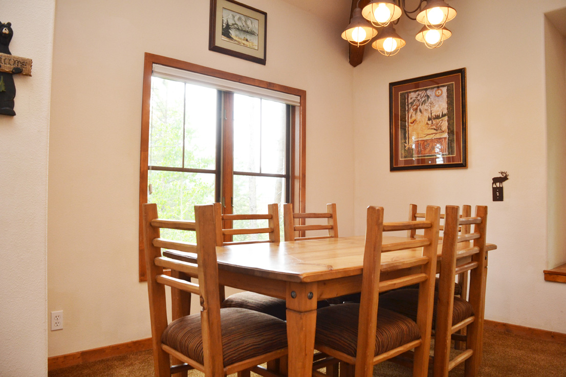 Dining-Area126.jpg