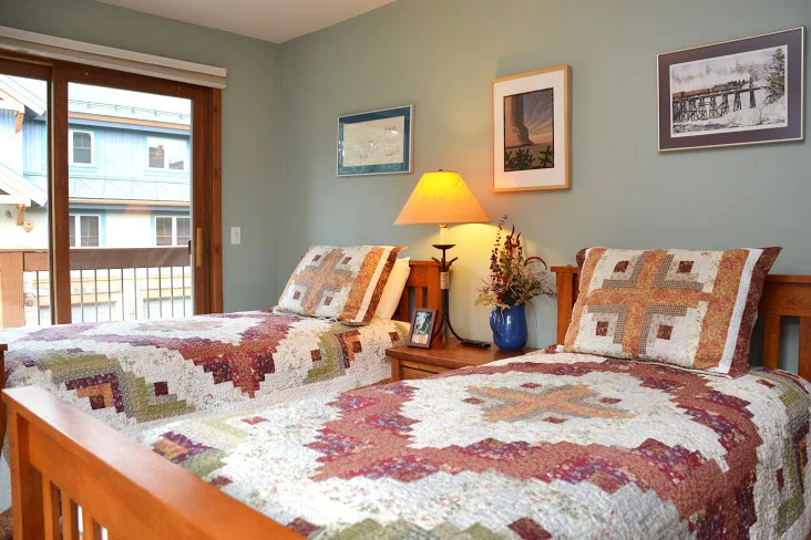 3rd-Bedroom38.jpg