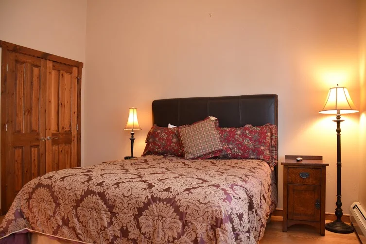 2nd-Bedroom-8.jpg