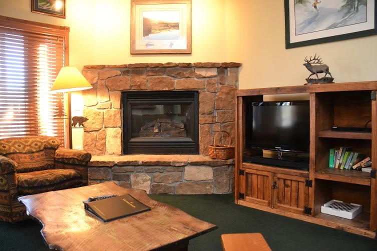 Living-Area2-13.jpg