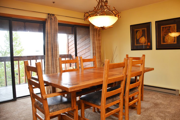 Dining-Area153.jpg