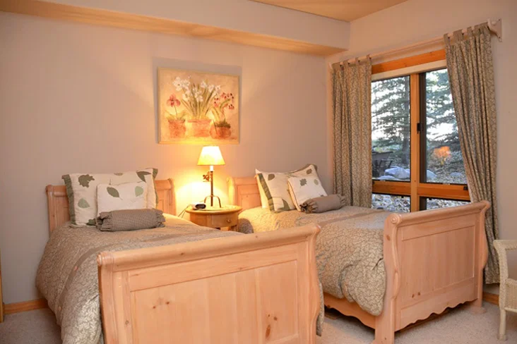 4th-bedroom-2.jpg