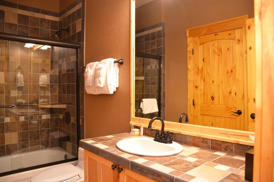 third-bathroom.jpg