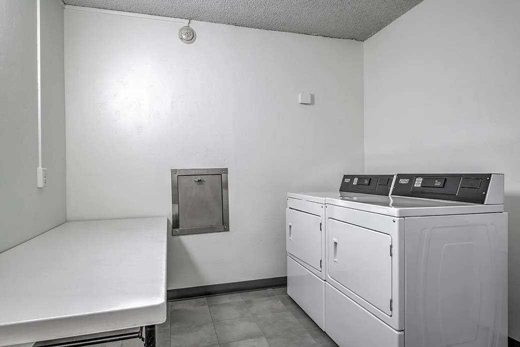 455 Village Rd Amen VRBO 300ppi_029.jpg