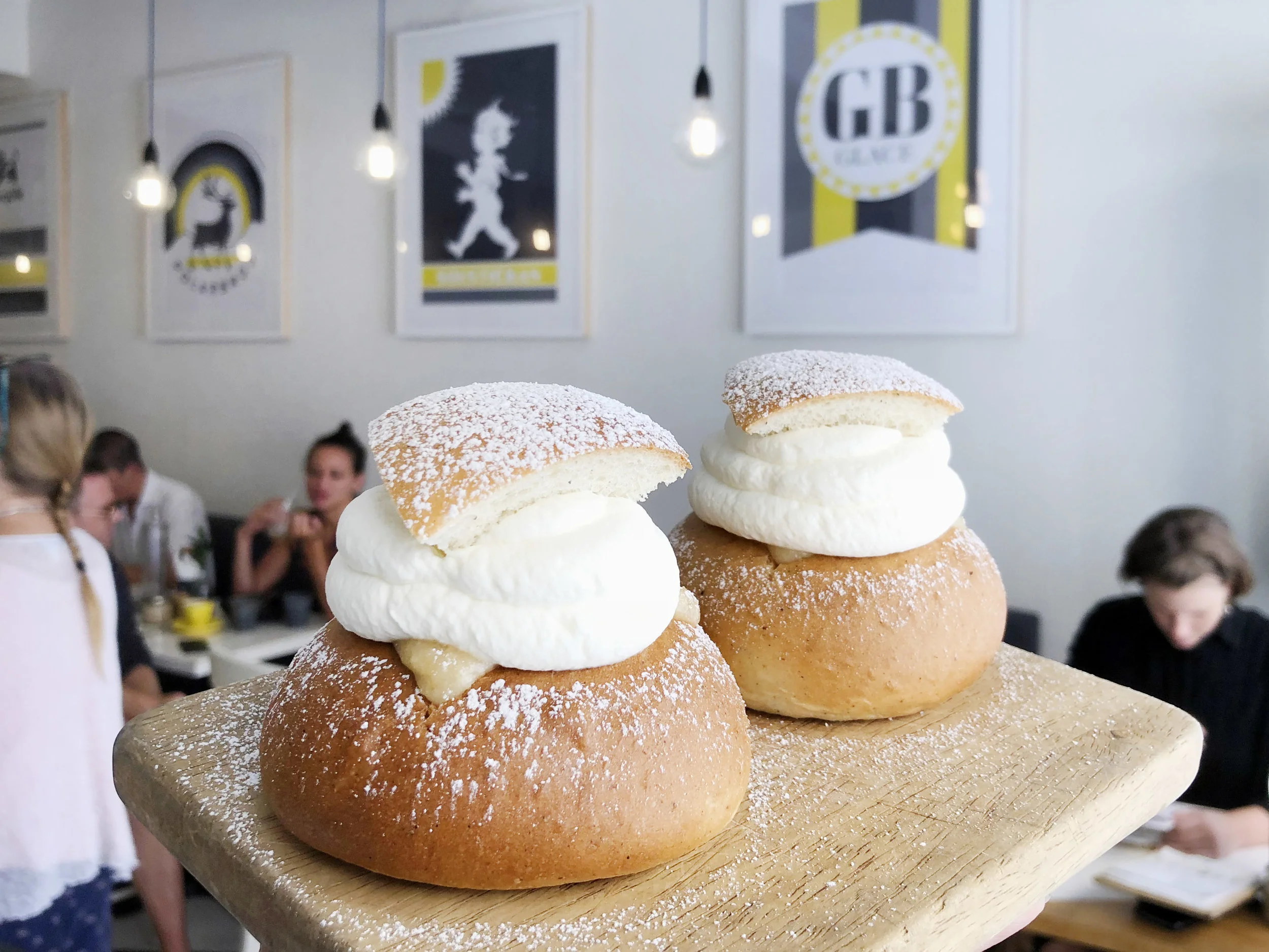 FIKA-SWEDISH-KITCHEN_SEMLA