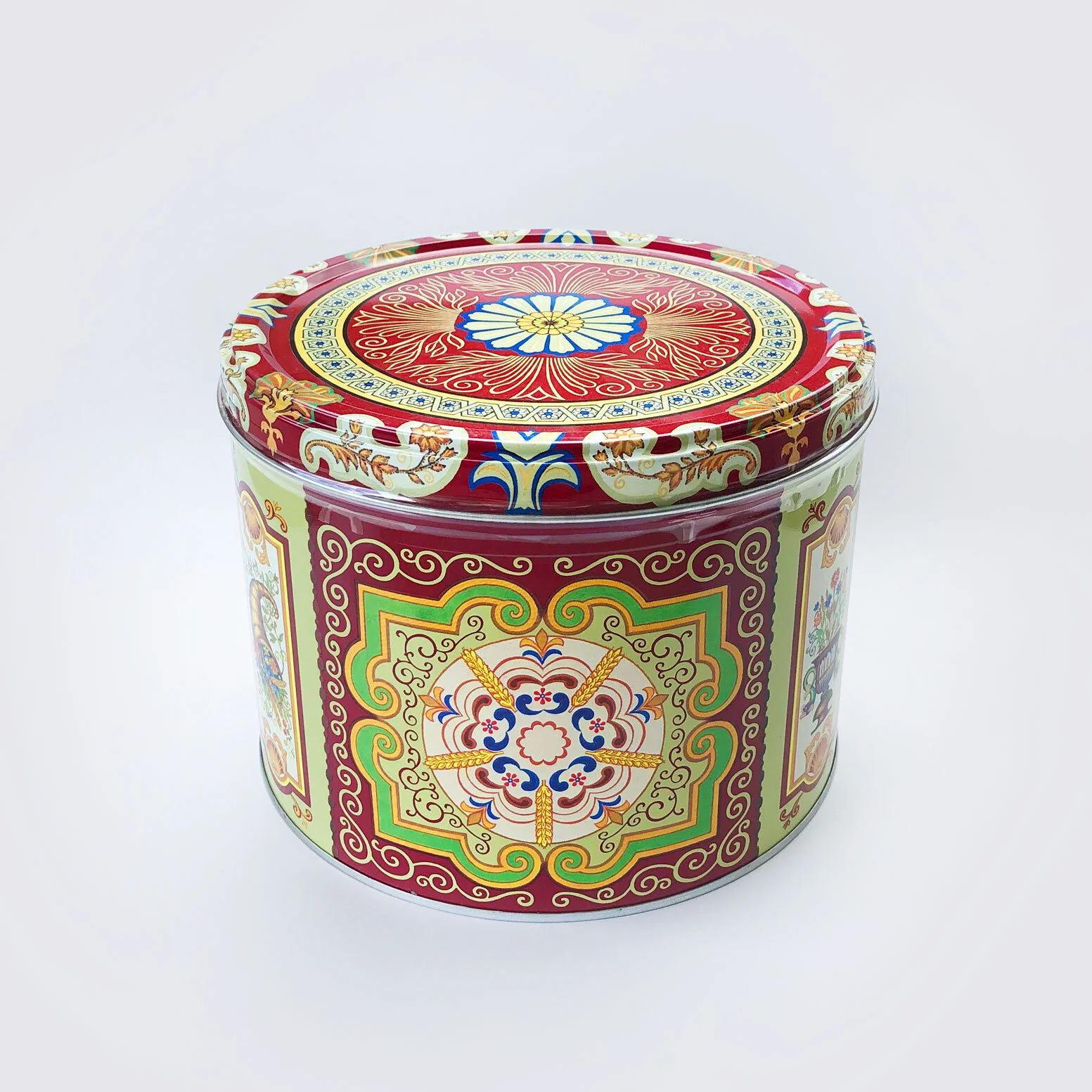 Fika-Swedish-Kitchen_Gingebread-Cookies_Large-Tin.jpg