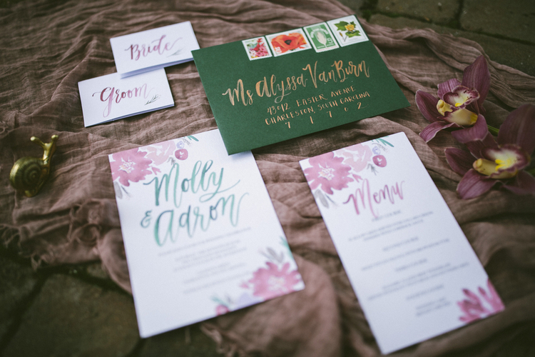 Charleston+wedding+inspiration+at+The+Gadsden+House+and+RiverOaks+by+Lowcountry+Vendors+Stephanie+Gibbs+Events,+Jett+Walker+Photography+and+Wild+Ivory+Beauty.jpg
