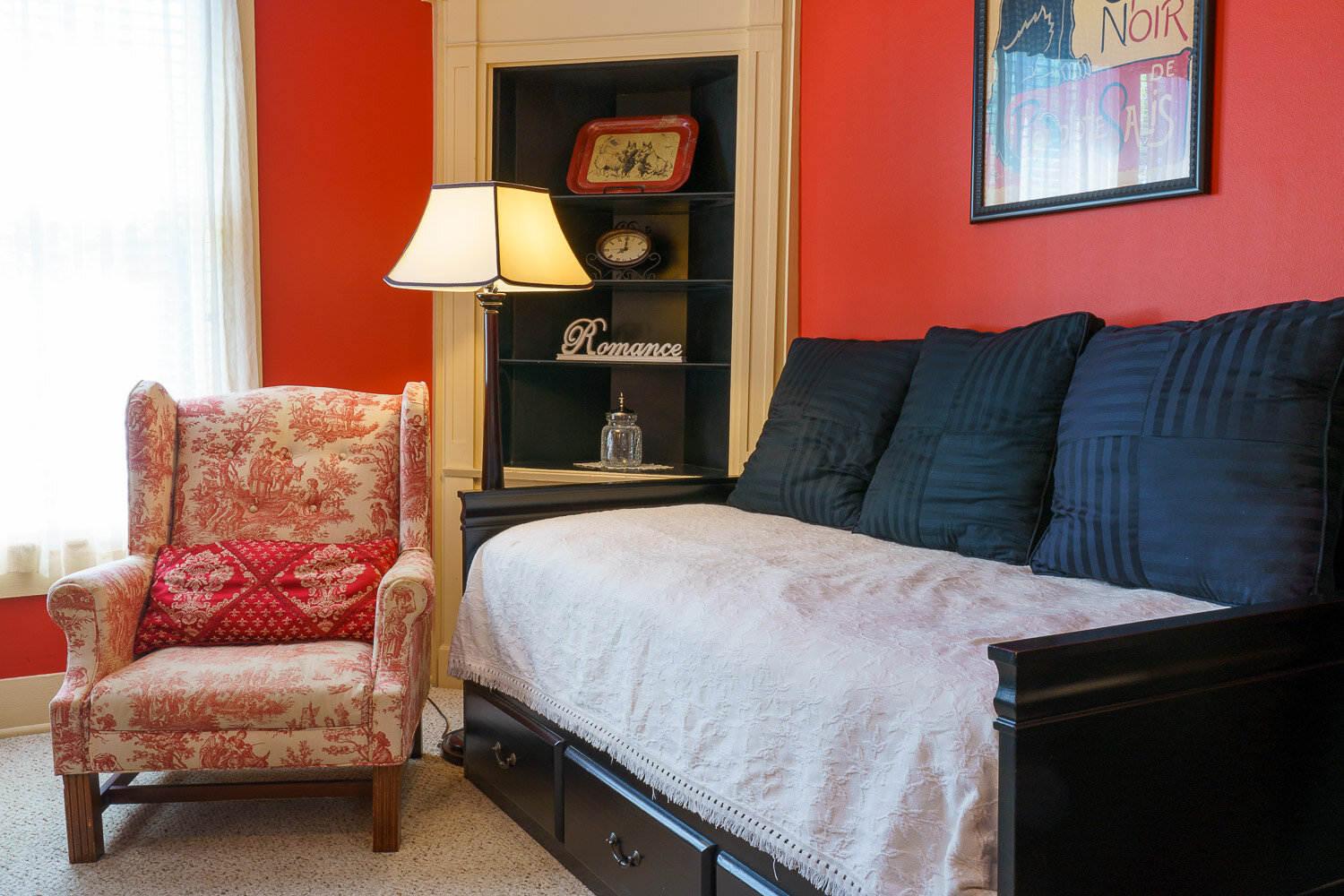  A picture of the Red Room chair and daybed. 