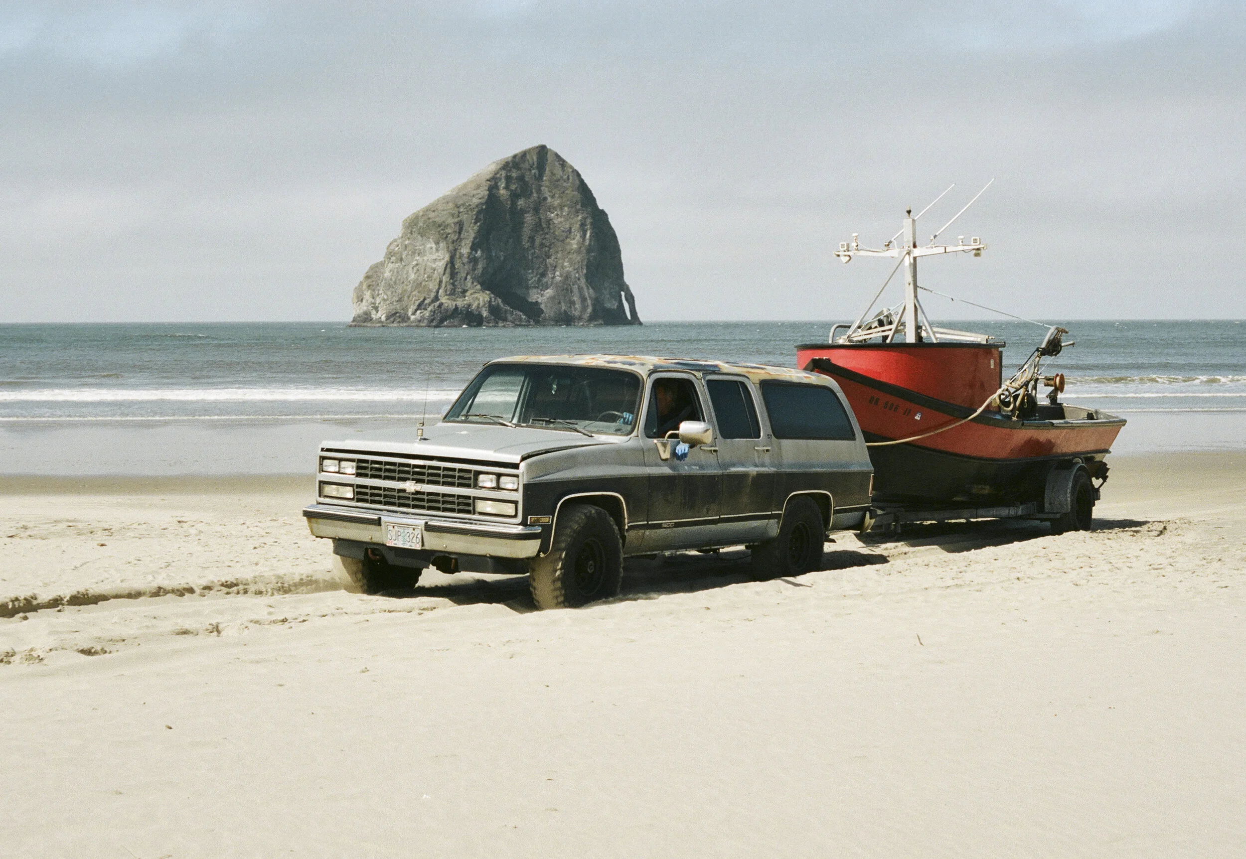 PACIFIC CITY BEACH AND BOAT.jpg