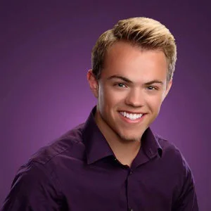 alex.jpg