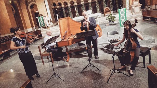 Recorders aren't just for kids, y'all.

#TheBBE #recorder #harpsichord #violin #fiddle #chicago #classicalmusic #baroque #gamba