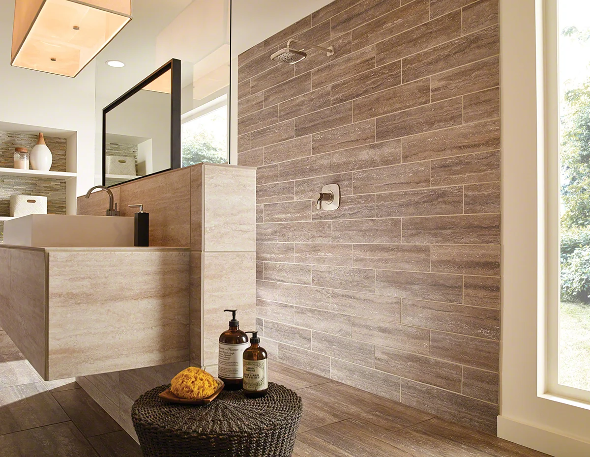 Veneto-Sand-Veneto-Porcelain_Veneto-Noce-Veneto-Porcelain_Golden-Honey-Pencil-Ledger-Panels-B.jpg