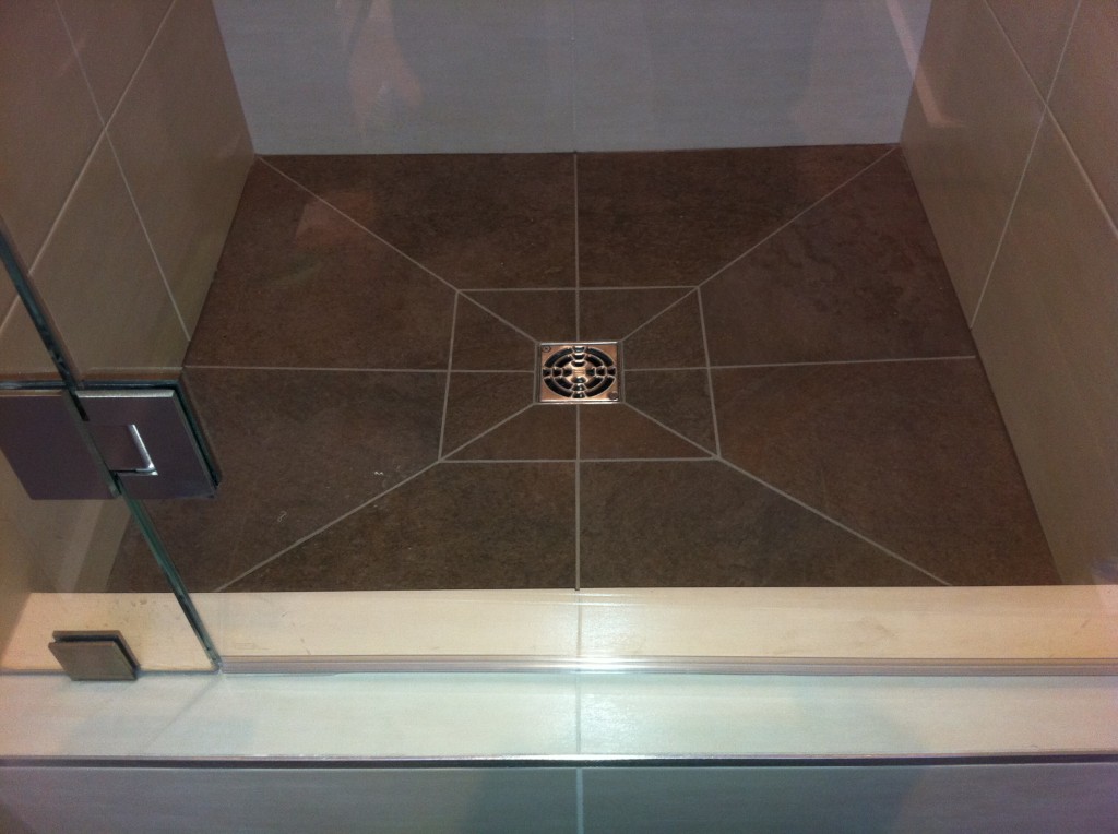 Schluter_Jolly_Shower_Curb-1024x764.jpg