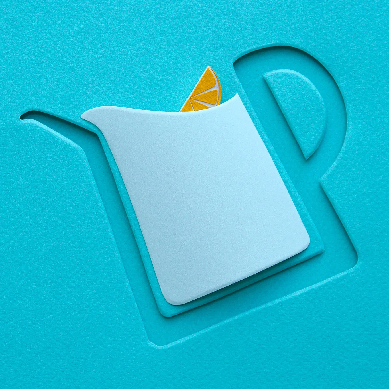 Paper water jug with lemon slice