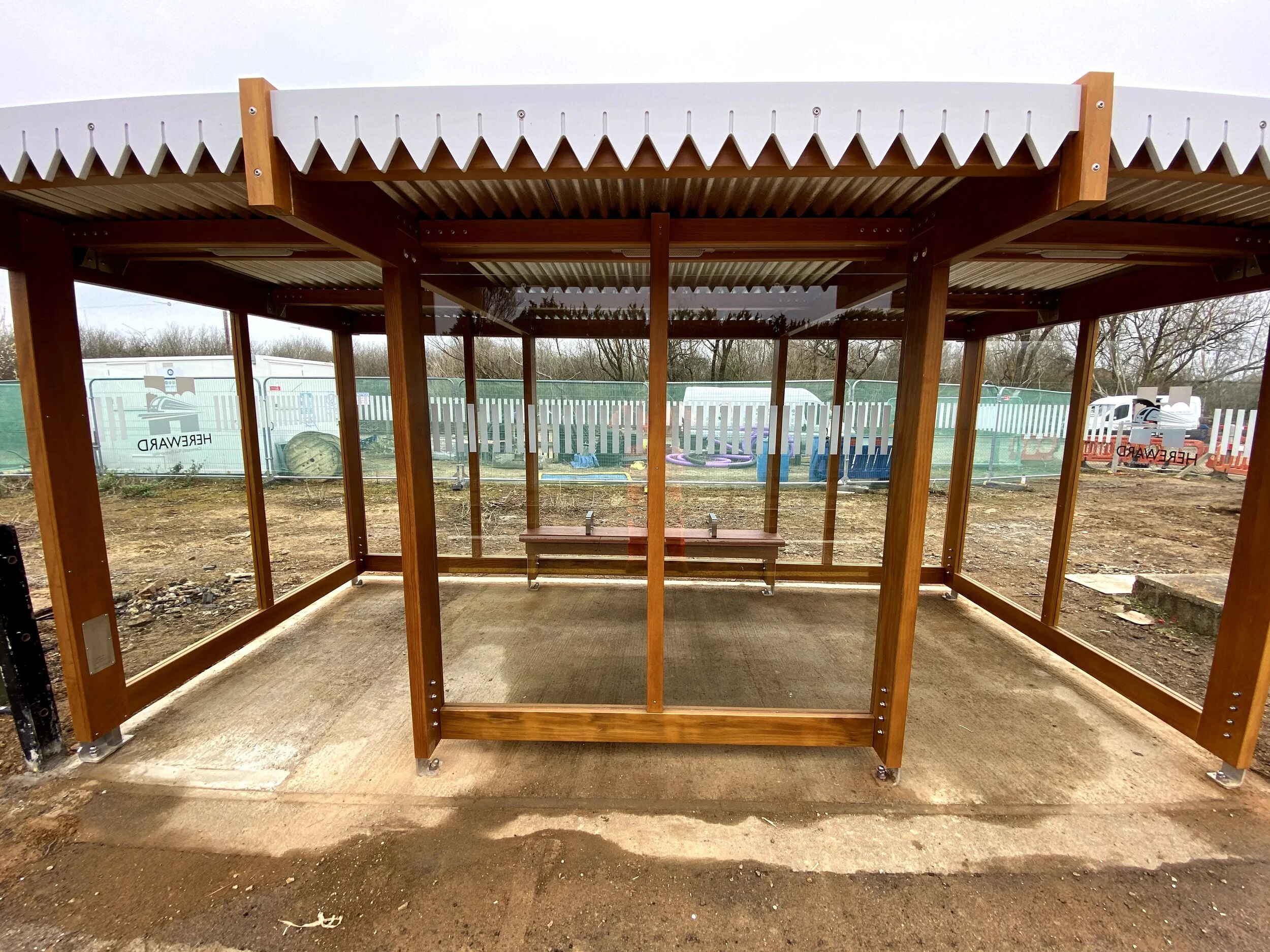 Sustainable Natural Shelter, Rail, TOC, in Accoya00012.jpg