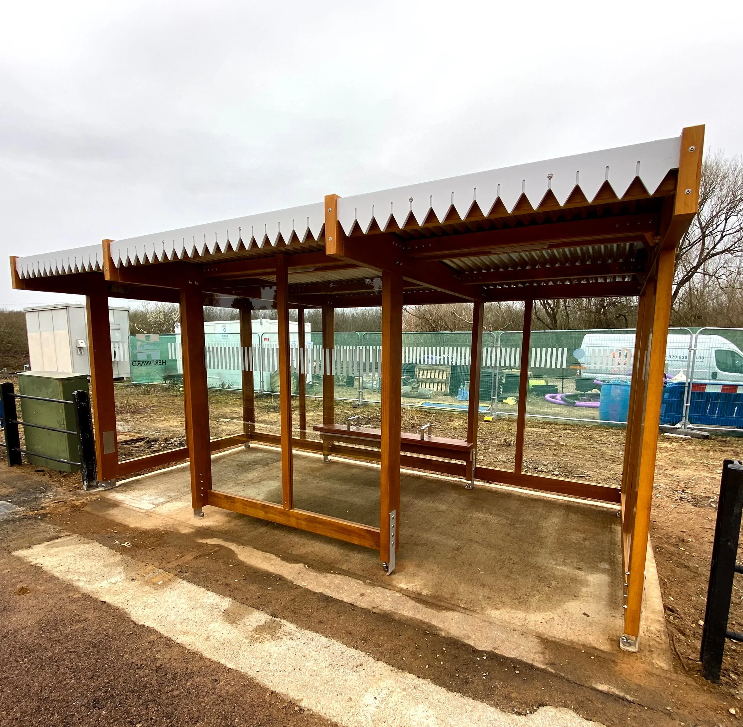Sustainable Natural Shelter, Rail, TOC, in Accoya00013.jpg