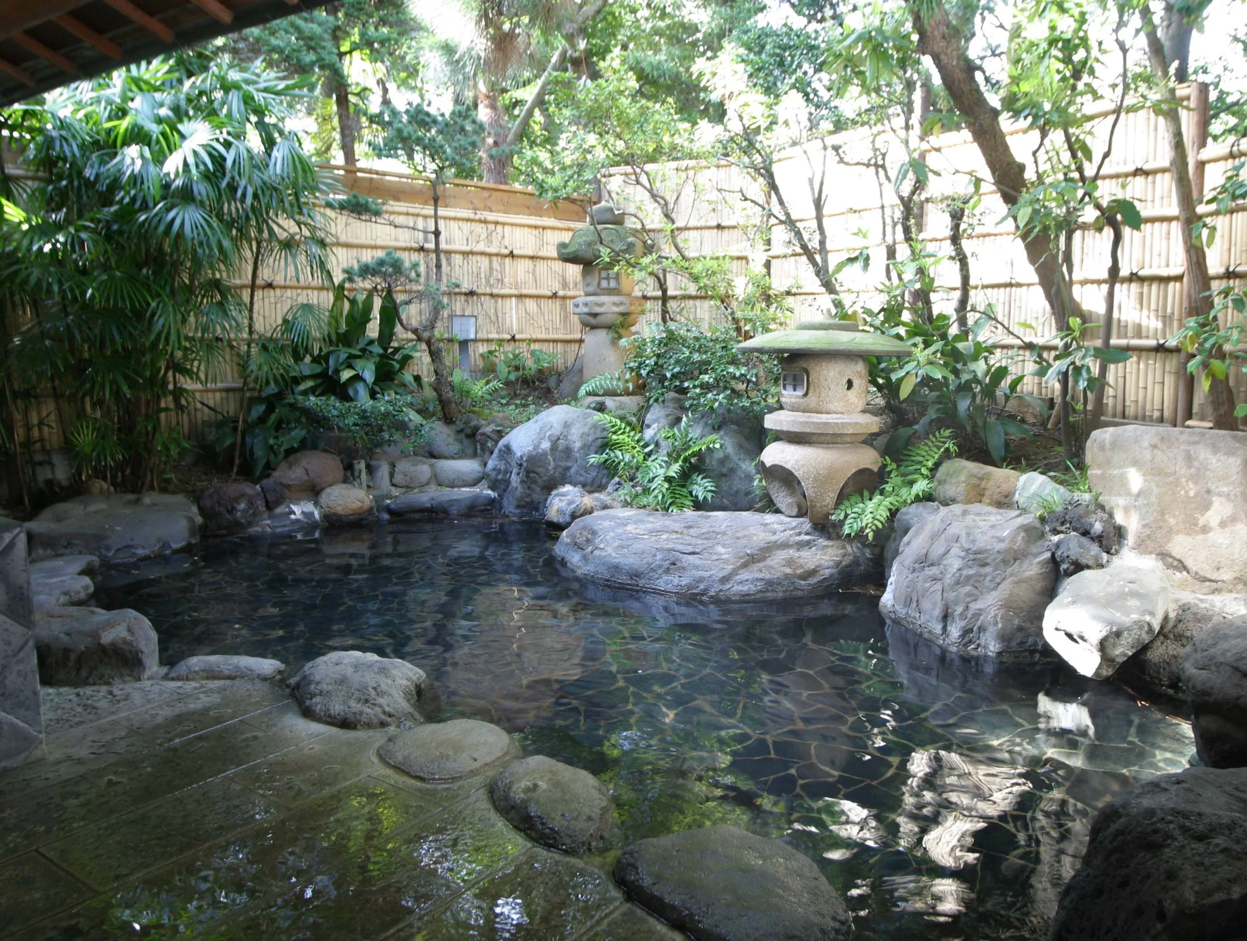 Onsen.jpg