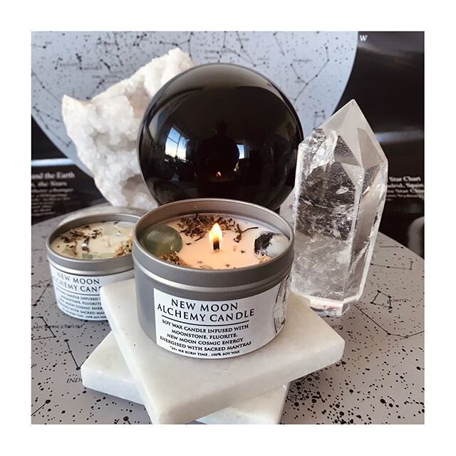Alchemical Magic New Moon candles. Any new moon candle ordered today 19/6 or 20/6 will receive a 4oz candle absolutely free with their order. 
New Moon in Cancer 21/6.