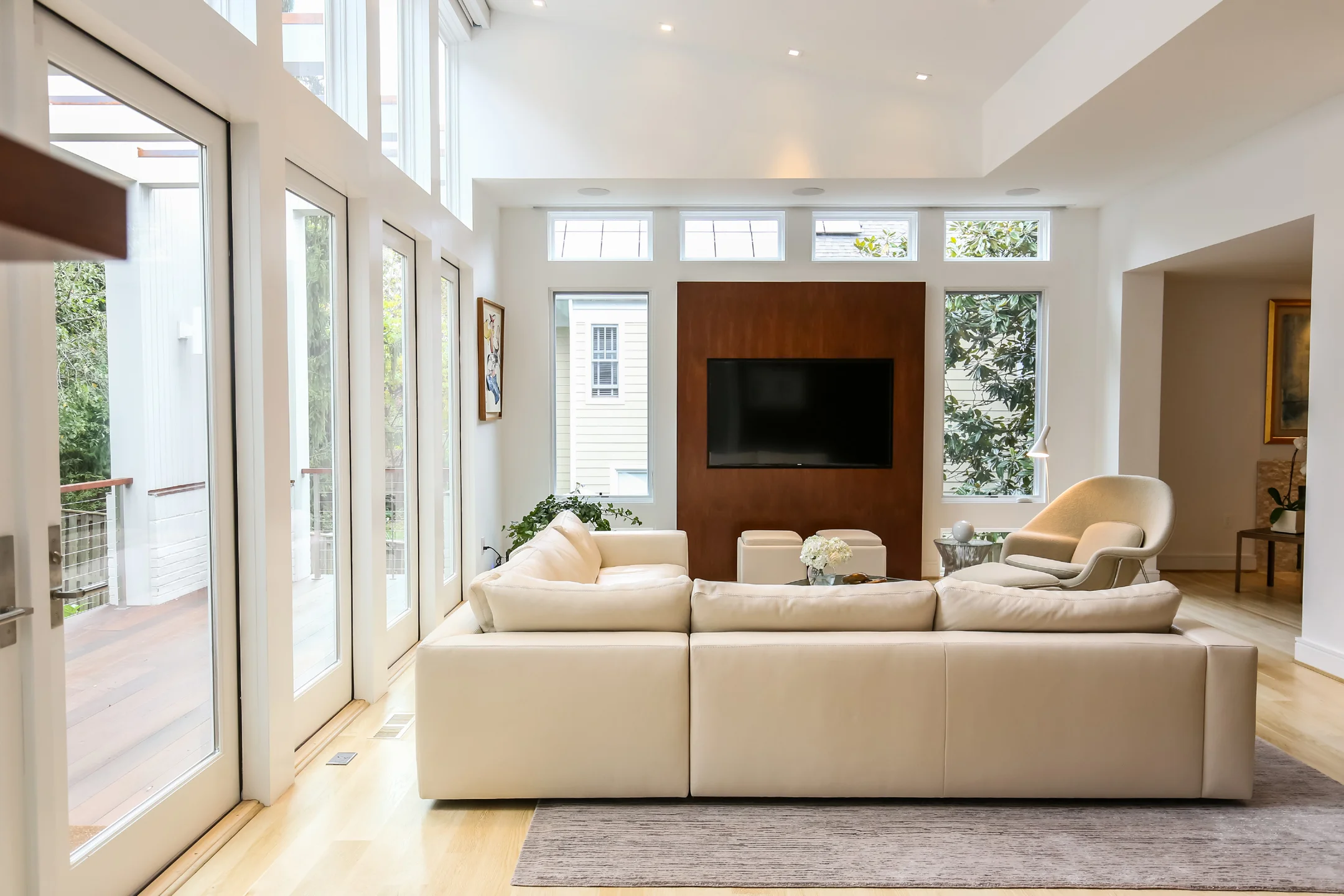 8302BryantDr-33.jpg