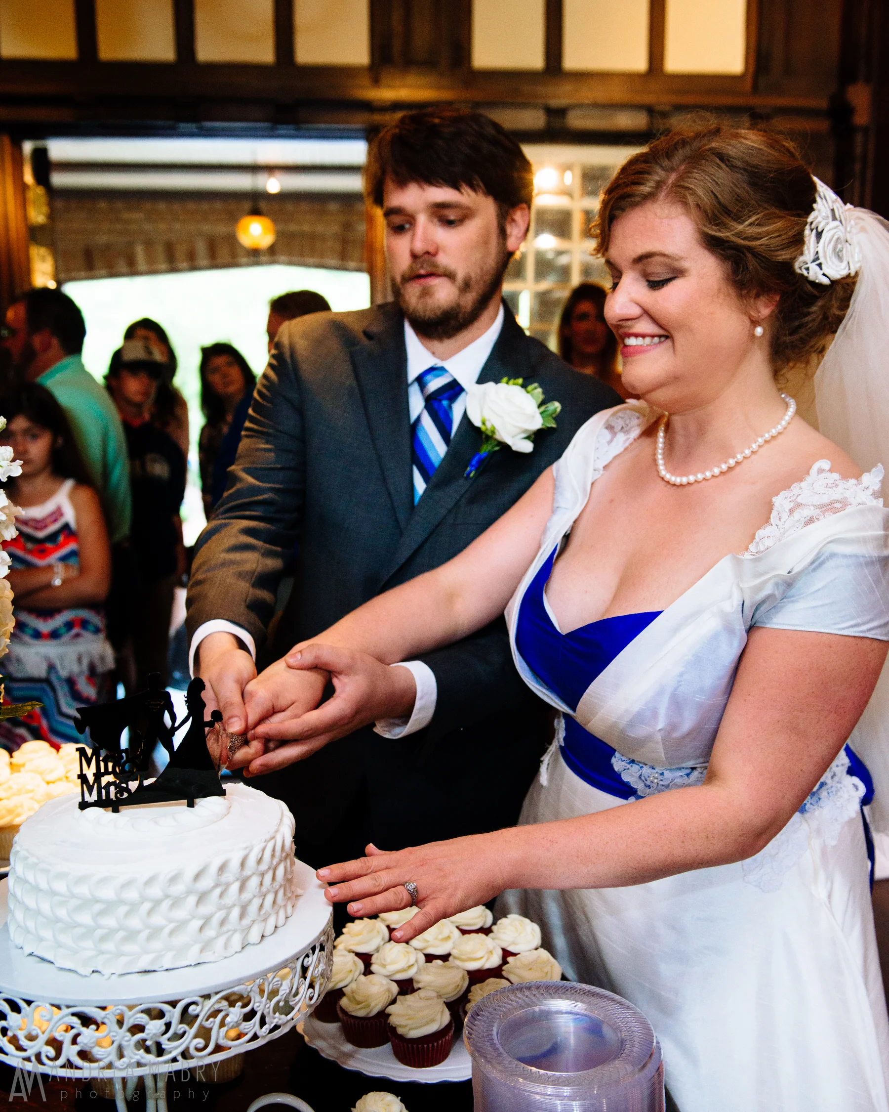Clubhouse on Highland wedding, Downtown Birmingham Alabama wedding