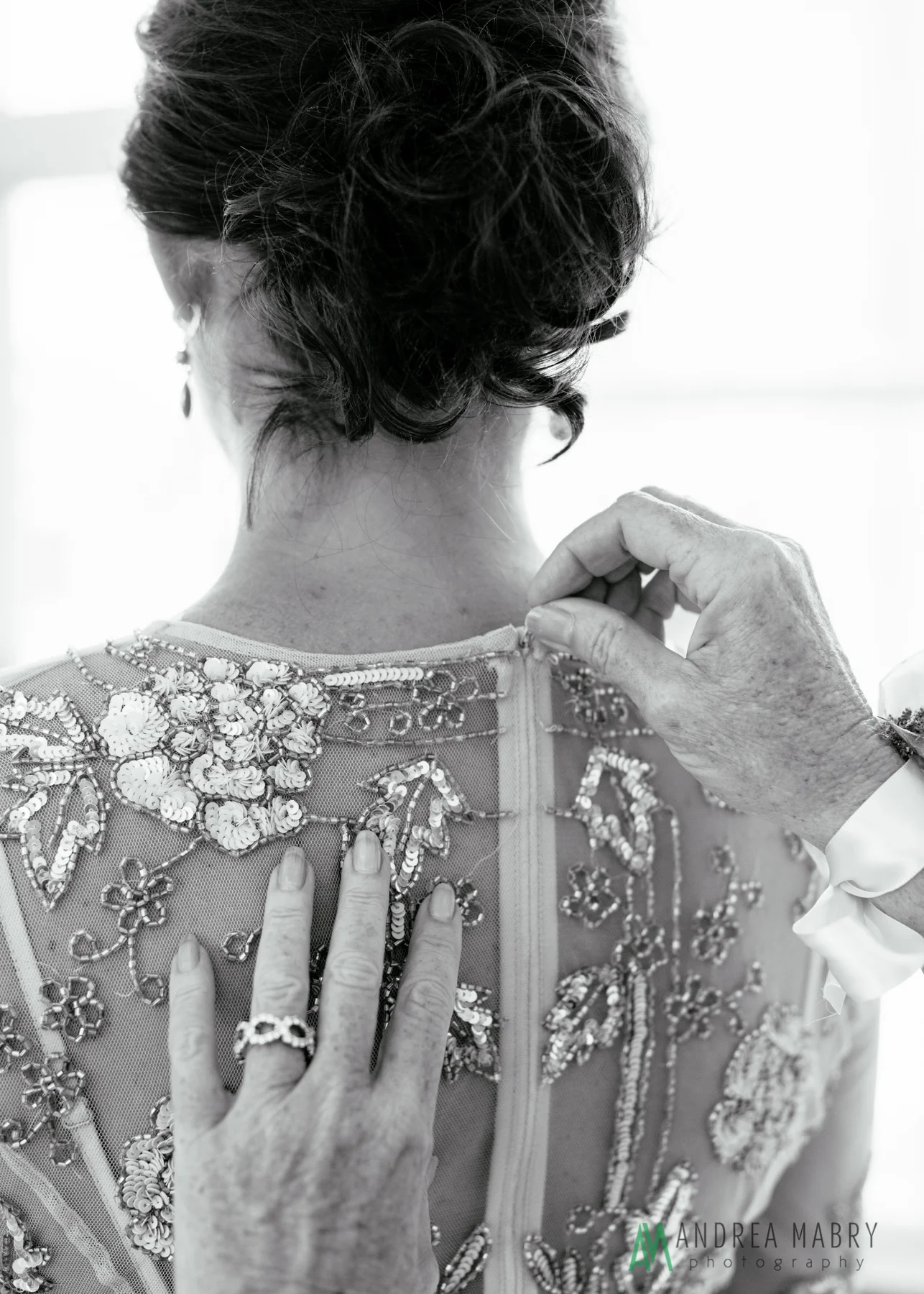 Bridal Preparation. Government Street Presbyterian Church Mobile Wedding. Andrea Mabry Photography.