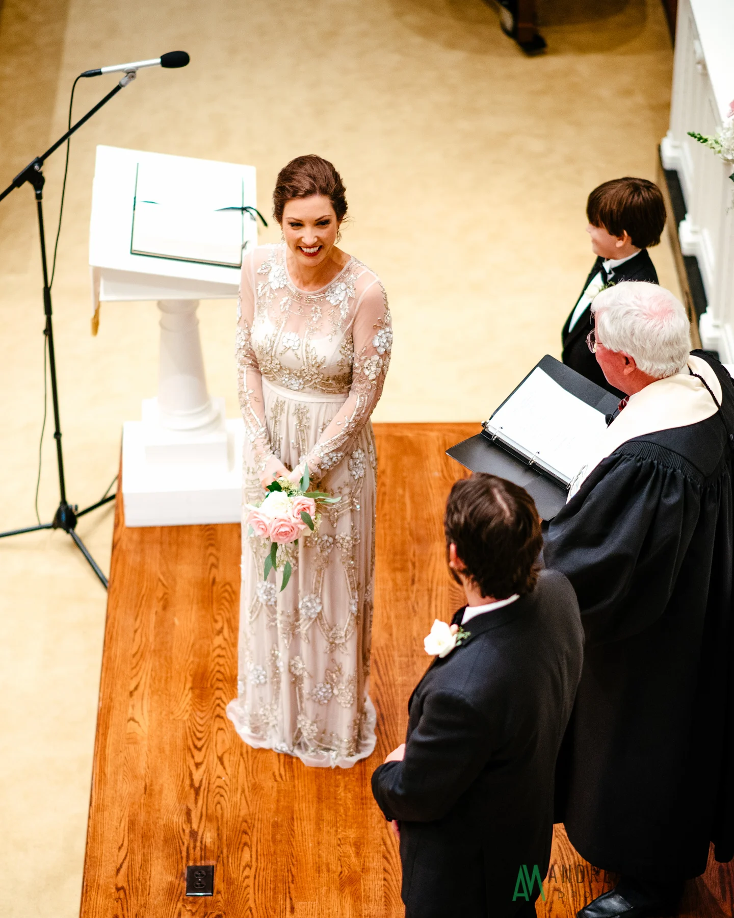 Government Street Presbyterian Church Mobile Wedding. Andrea Mabry Photography.
