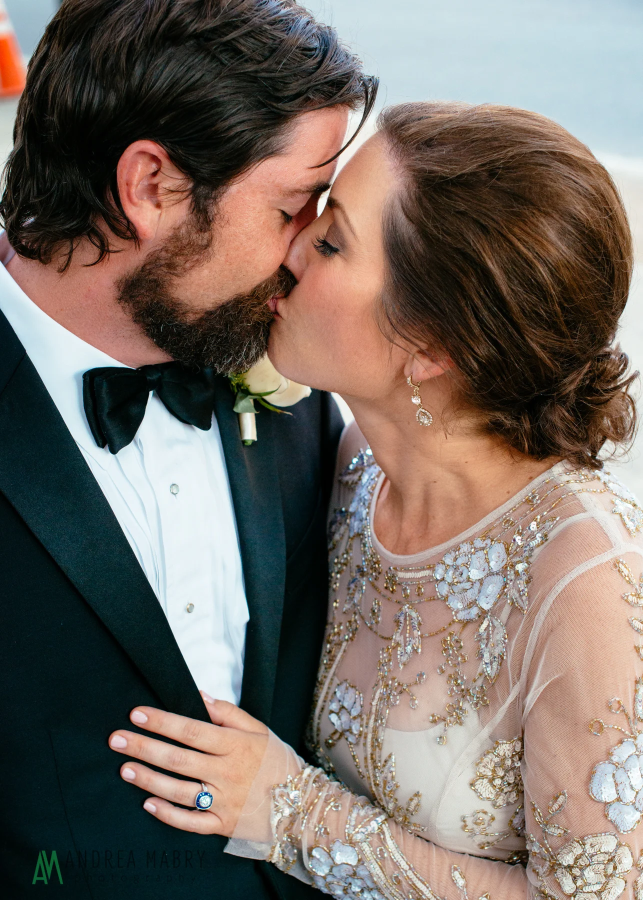 Wedding Portraits. Government Street Presbyterian Church Mobile Wedding. Andrea Mabry Photography.