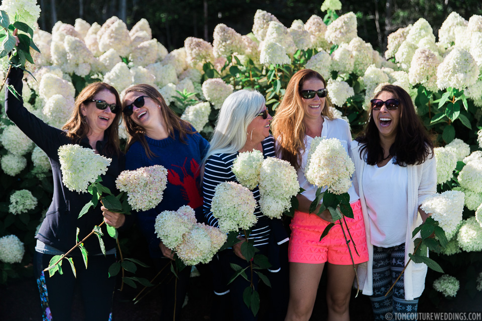 The following day I met up with the ladies while they were helping pick hydrangeas for the wedding. 