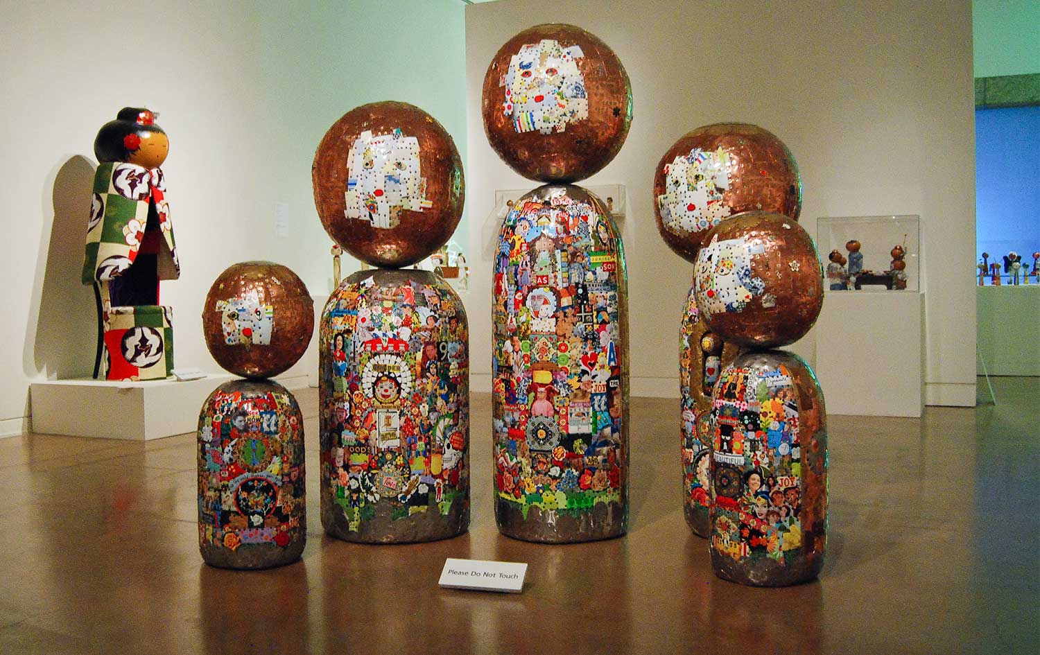 CONTEMPORARY KOKESHI