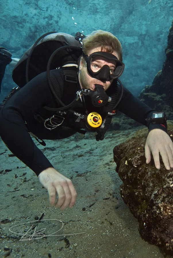 XT_regs_tecUnderwater.jpg