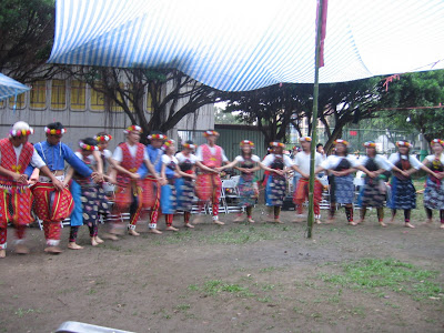 Taiwan- folk dance.jpg