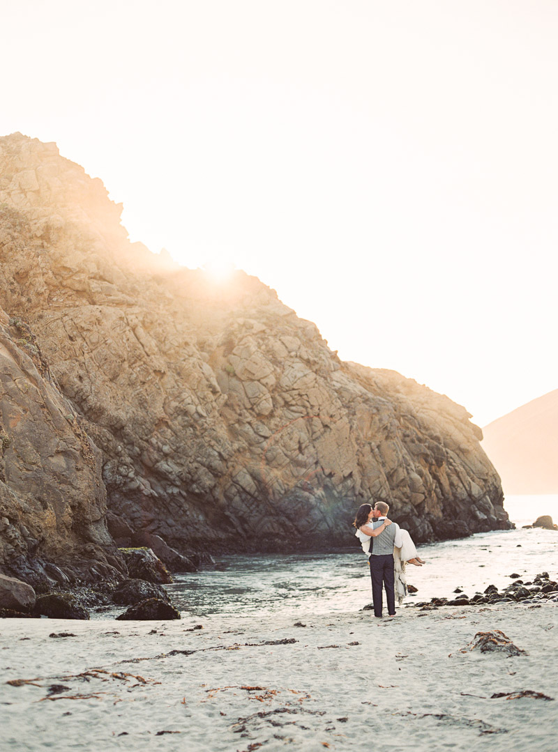 Big Sur wedding photographer-photo-40.jpg