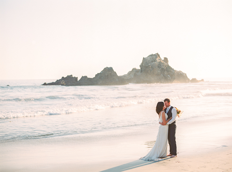 Big Sur wedding photographer-photo-60.jpg